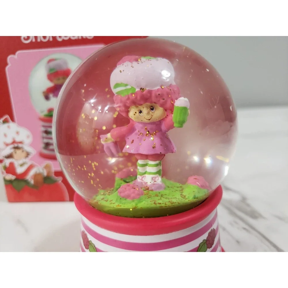 NEW OPEN BOX Strawberry Shortcake Raspberry Tart Mini Snow‎ Globe